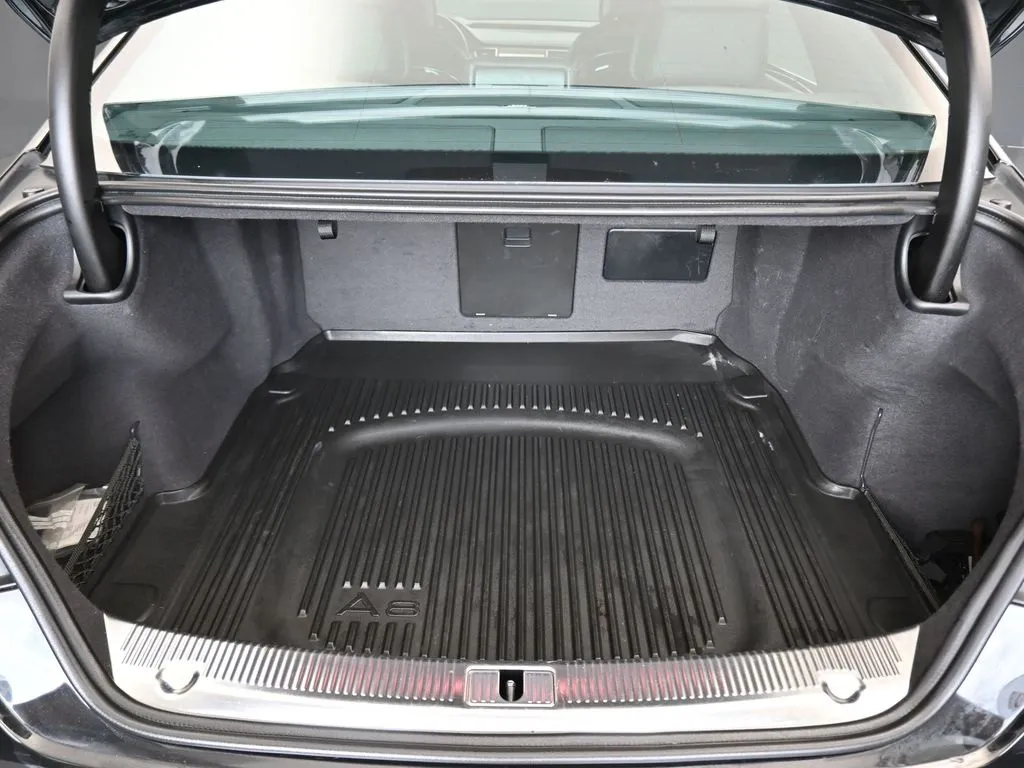 2017 Audi A8 L 3.0T Quattro photo 17