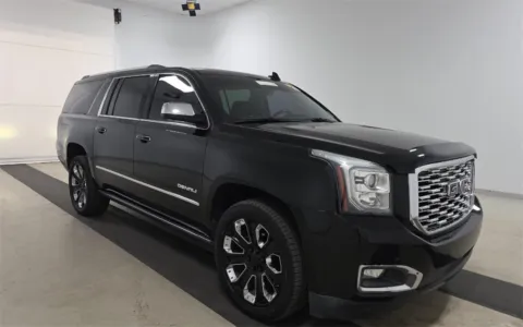 Another view of 2018 GMC Yukon XL Denali for sale in Fredericksburg, VA at Sullivan Auto Trading Fredericksburg