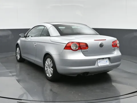 More photos of 2009 Volkswagen Eos Komfort Edition at Sullivan Auto Trading Fredericksburg, VA