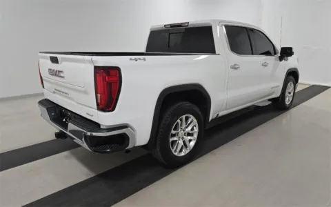 More photos of 2020 GMC Sierra 1500 SLT at Sullivan Auto Trading Fredericksburg, VA