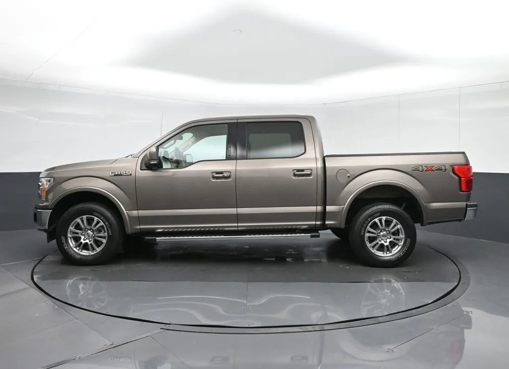 2018 Ford F-150 Lariat photo 2