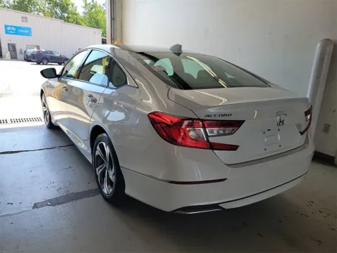 More photos of 2018 Honda Accord EX at Sullivan Auto Trading Fredericksburg, VA