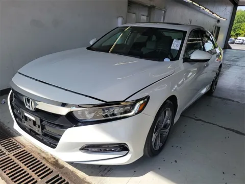 More photos of 2018 Honda Accord EX at Sullivan Auto Trading Fredericksburg, VA