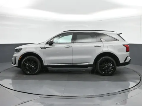 More photos of 2022 Kia Sorento SX at Sullivan Auto Trading Fredericksburg, VA