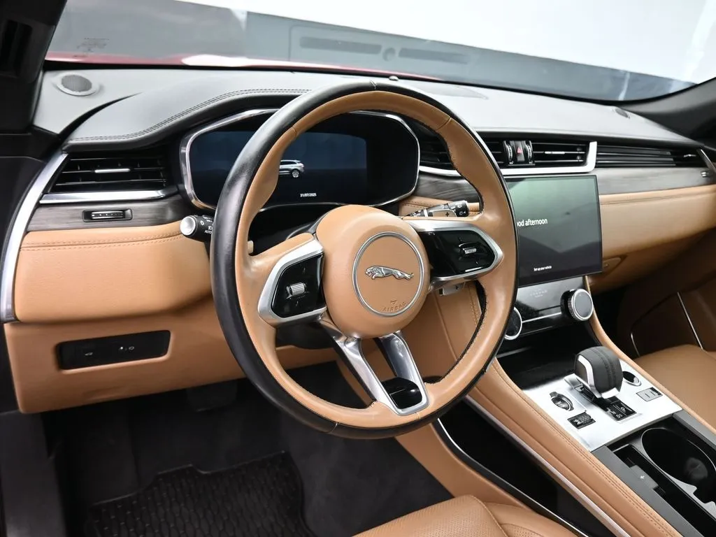 2023 Jaguar F-PACE P250 S photo 22