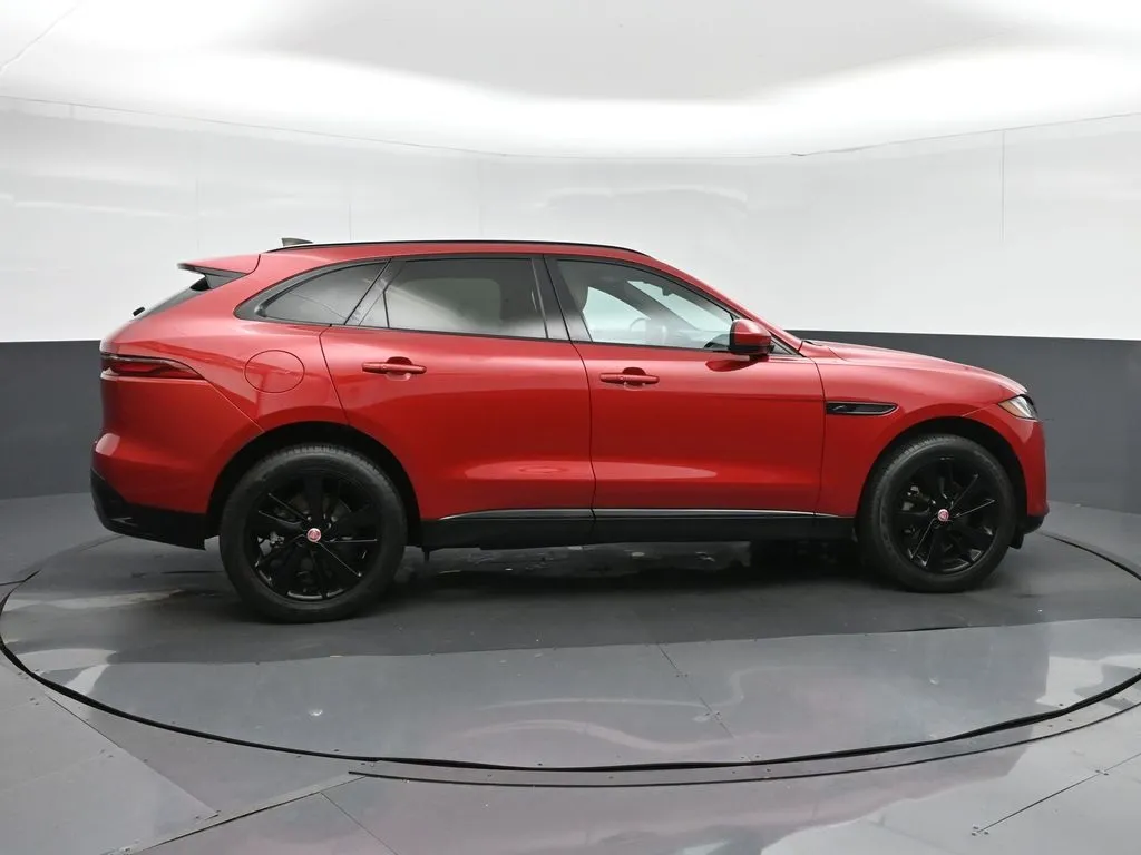 2023 Jaguar F-PACE P250 S photo 20