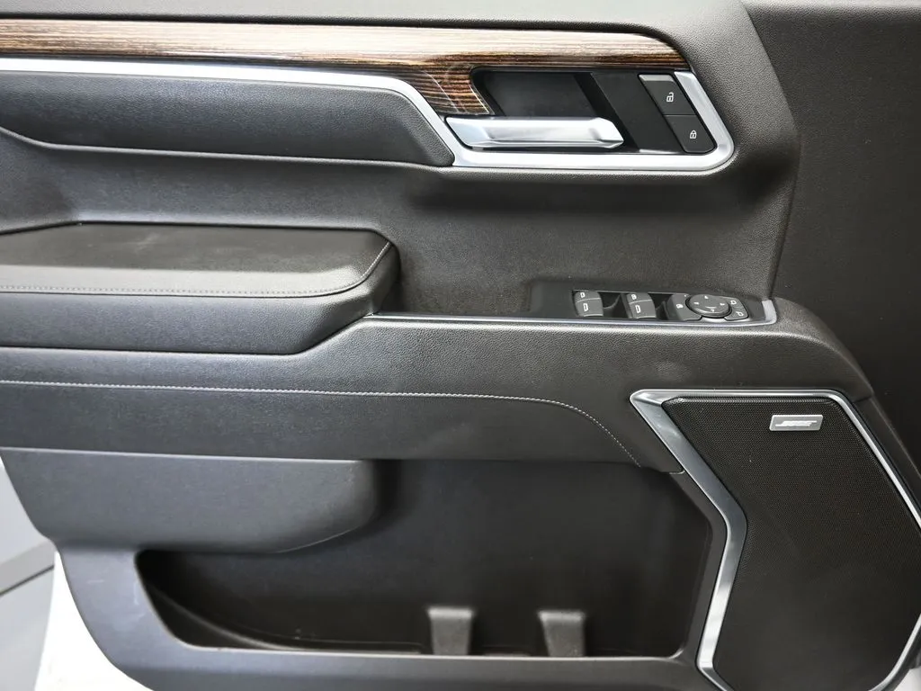 2022 Gmc Sierra 1500 Elevation photo 3