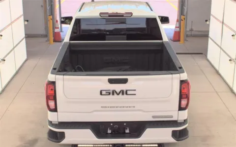 More photos of 2022 GMC Sierra 1500 Elevation at Sullivan Auto Trading Fredericksburg, VA
