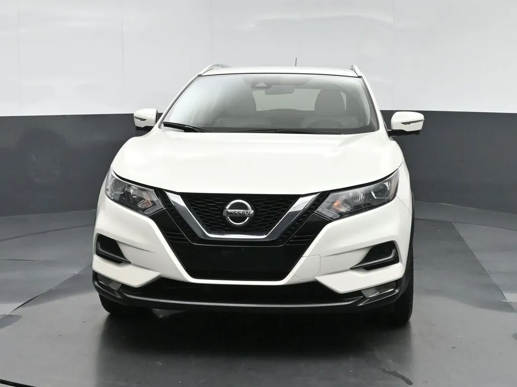 2022 Nissan Rogue Sport SV photo 4
