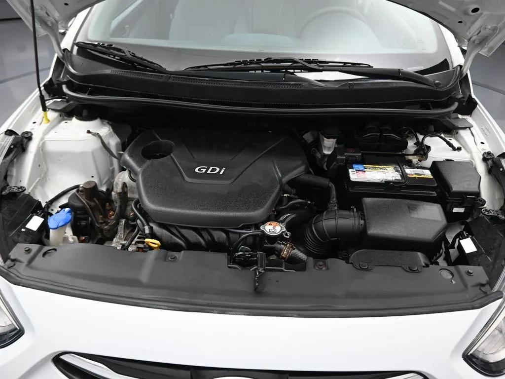 2015 Hyundai Accent GLS photo 40