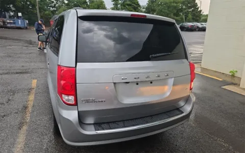 More photos of 2020 Dodge Grand Caravan SXT at Sullivan Auto Trading Fredericksburg, VA
