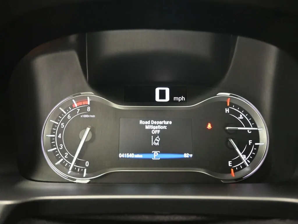 2022 Honda Ridgeline Black Edition photo 6