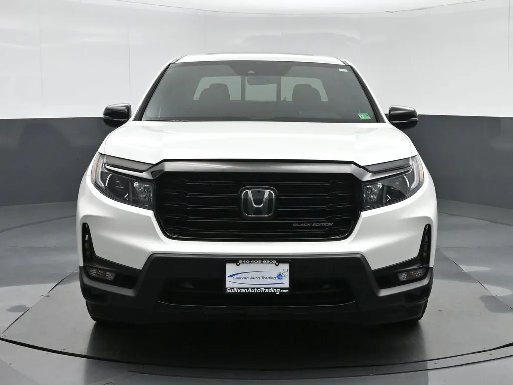 2022 Honda Ridgeline Black Edition photo 23