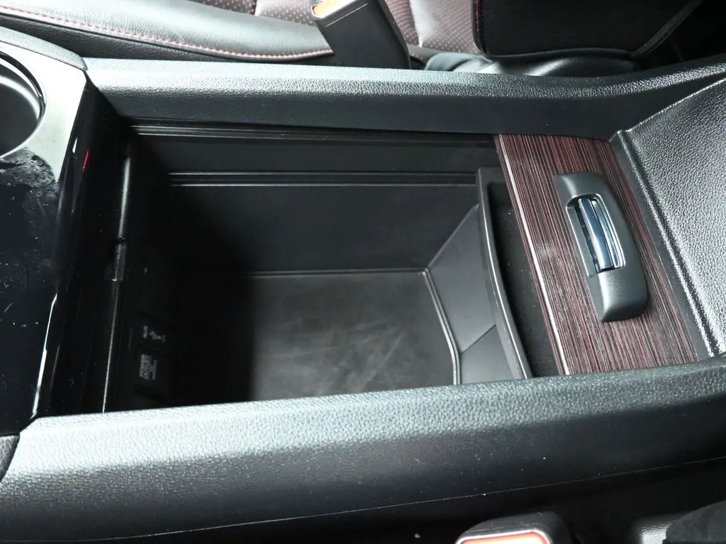 2022 Honda Ridgeline Black Edition photo 31