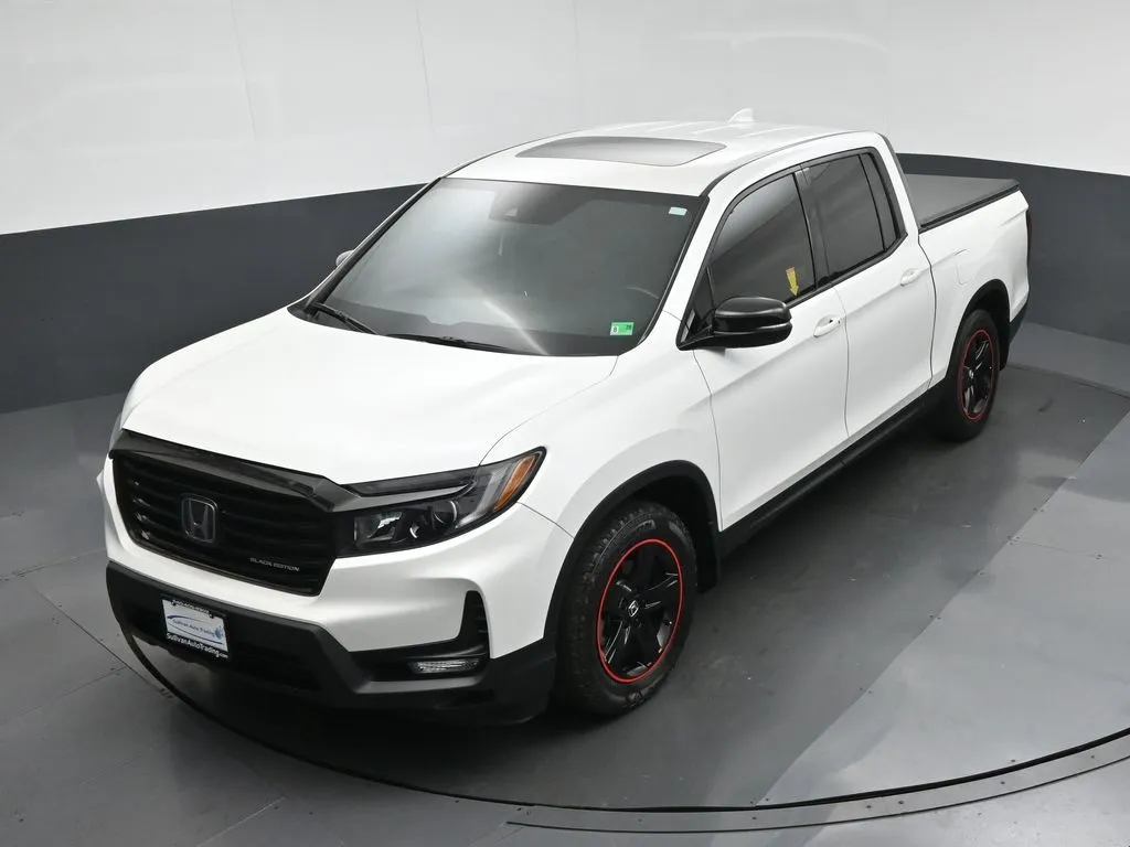 2022 Honda Ridgeline Black Edition photo 42