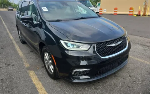 Photos of 2021 Chrysler Pacifica Touring for sale in Fredericksburg, VA at Sullivan Auto Trading Fredericksburg