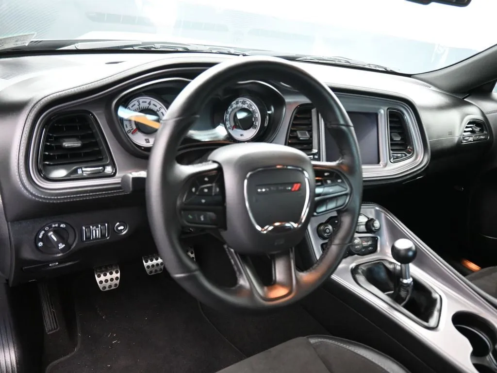 2023 Dodge Challenger R/T Scat Pack photo 20