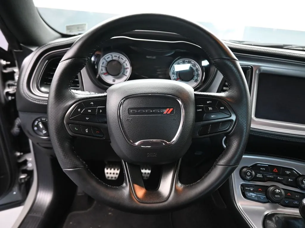 2023 Dodge Challenger R/T Scat Pack photo 38