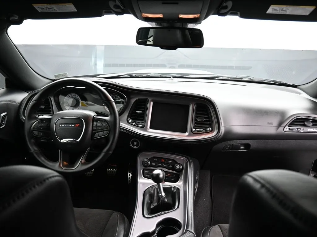 2023 Dodge Challenger R/T Scat Pack photo 46