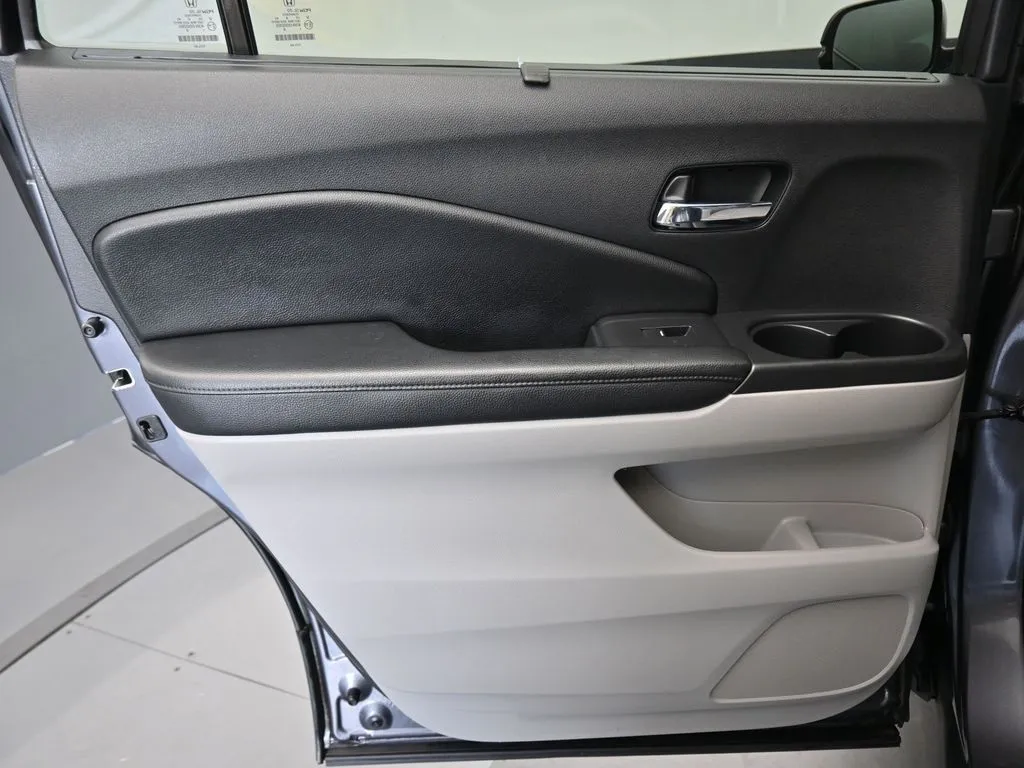 2019 Honda Pilot EX-L photo 34