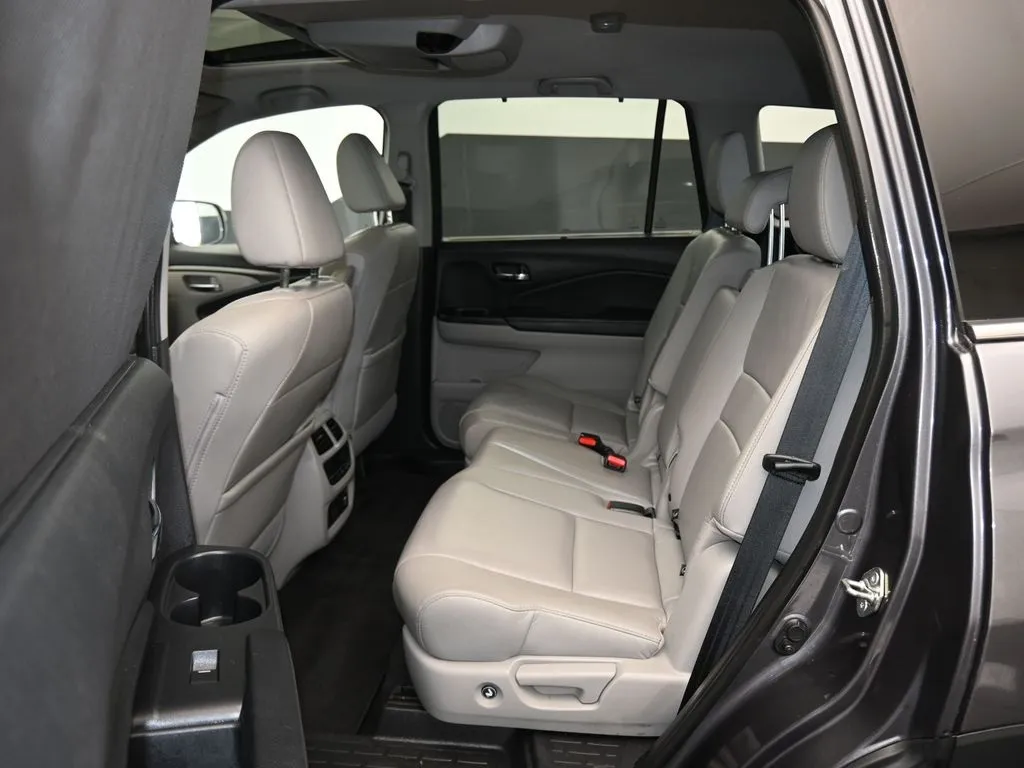 2019 Honda Pilot EX-L photo 35