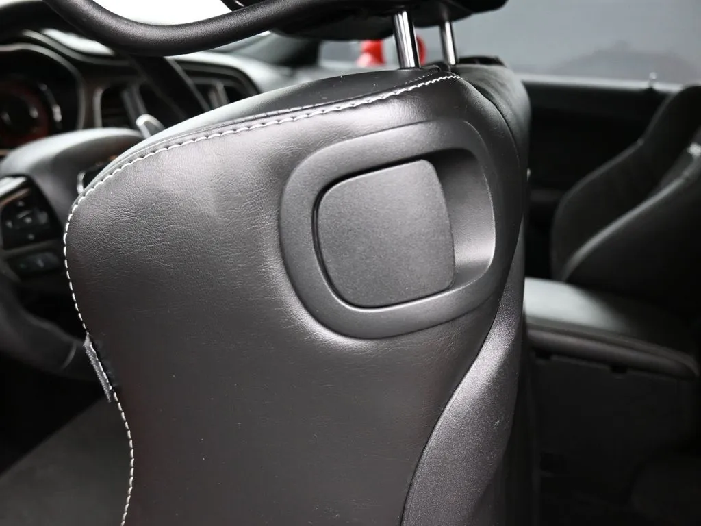2018 Dodge Challenger SRT8 Hellcat photo 10