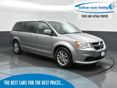 Silver 2016 Dodge Grand Caravan SE Plus for sale in Fredericksburg, VA