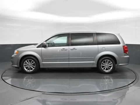 More photos of 2016 Dodge Grand Caravan SE Plus at Sullivan Auto Trading Fredericksburg, VA