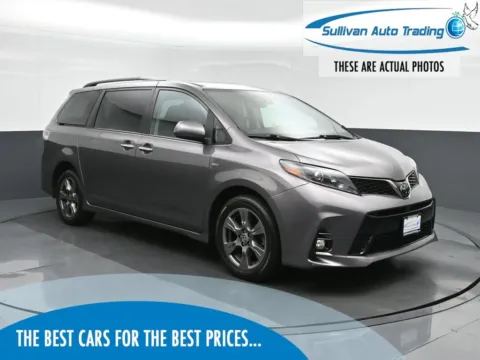 Gray 2020 Toyota Sienna SE Premium for sale in Fredericksburg, VA