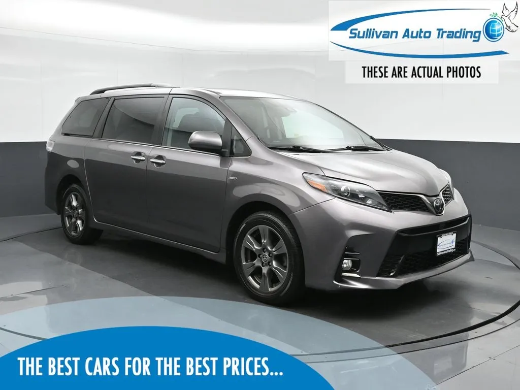 Gray 2020 Toyota Sienna SE Premium for sale in Fredericksburg, VA