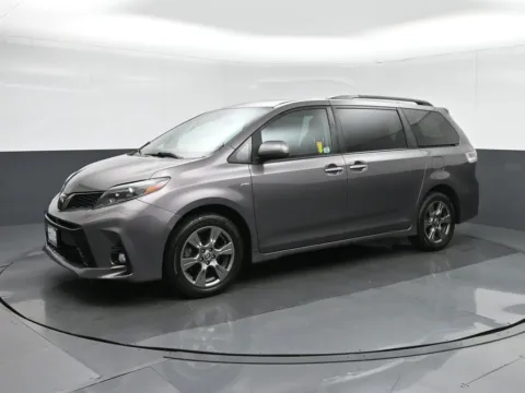 Another view of 2020 Toyota Sienna SE Premium for sale in Fredericksburg, VA at Sullivan Auto Trading Fredericksburg