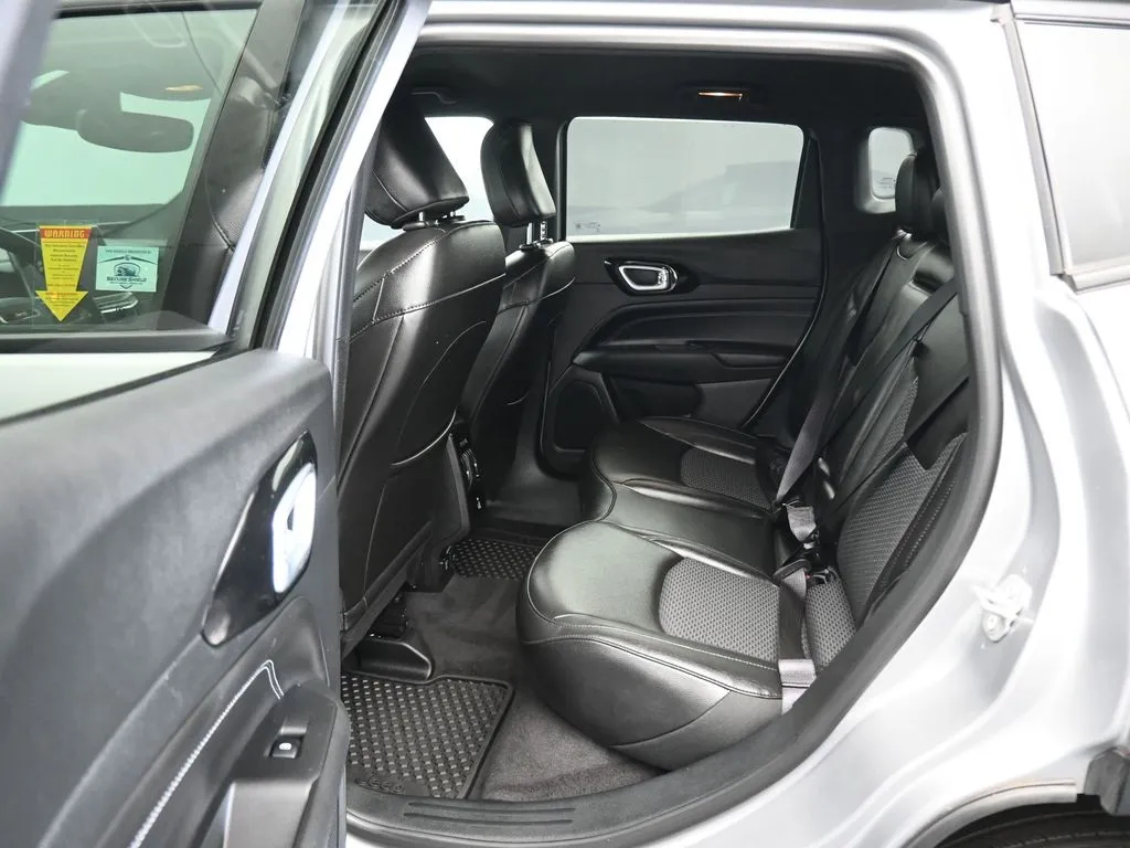 2022 Jeep Compass Altitude photo 33
