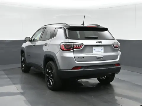 More photos of 2022 Jeep Compass Altitude at Sullivan Auto Trading Fredericksburg, VA