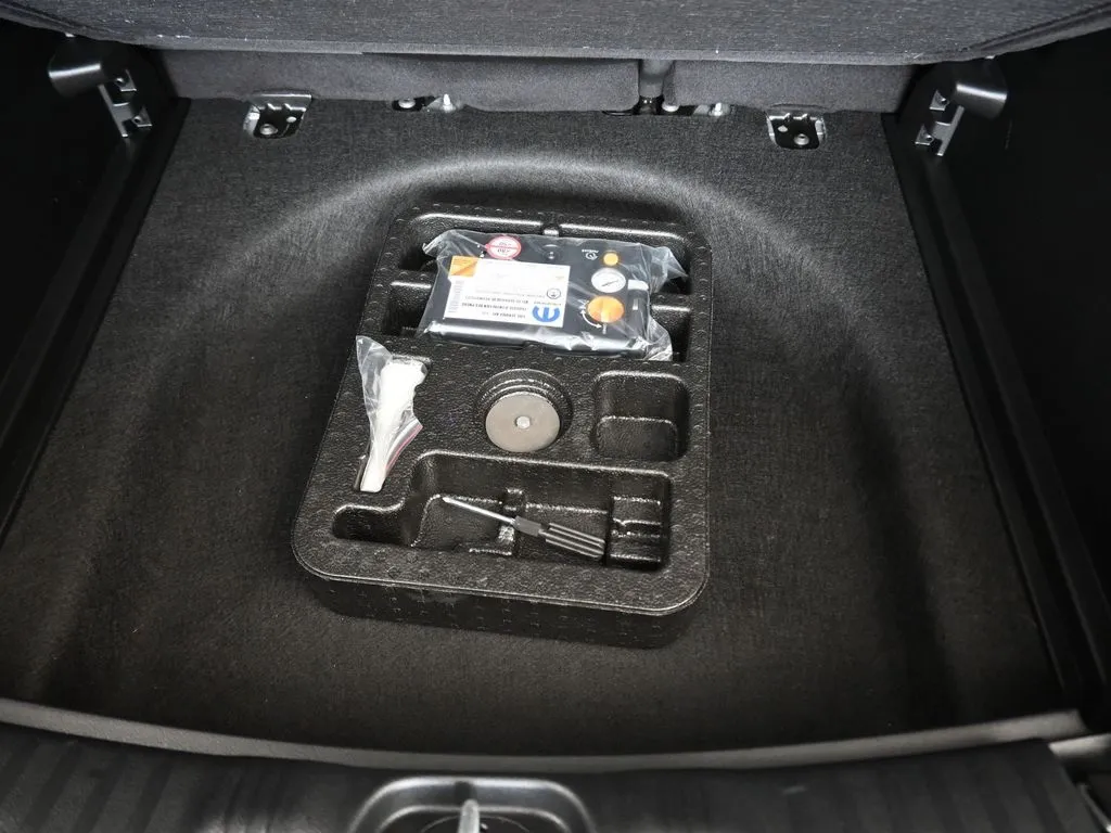2022 Jeep Compass Altitude photo 18