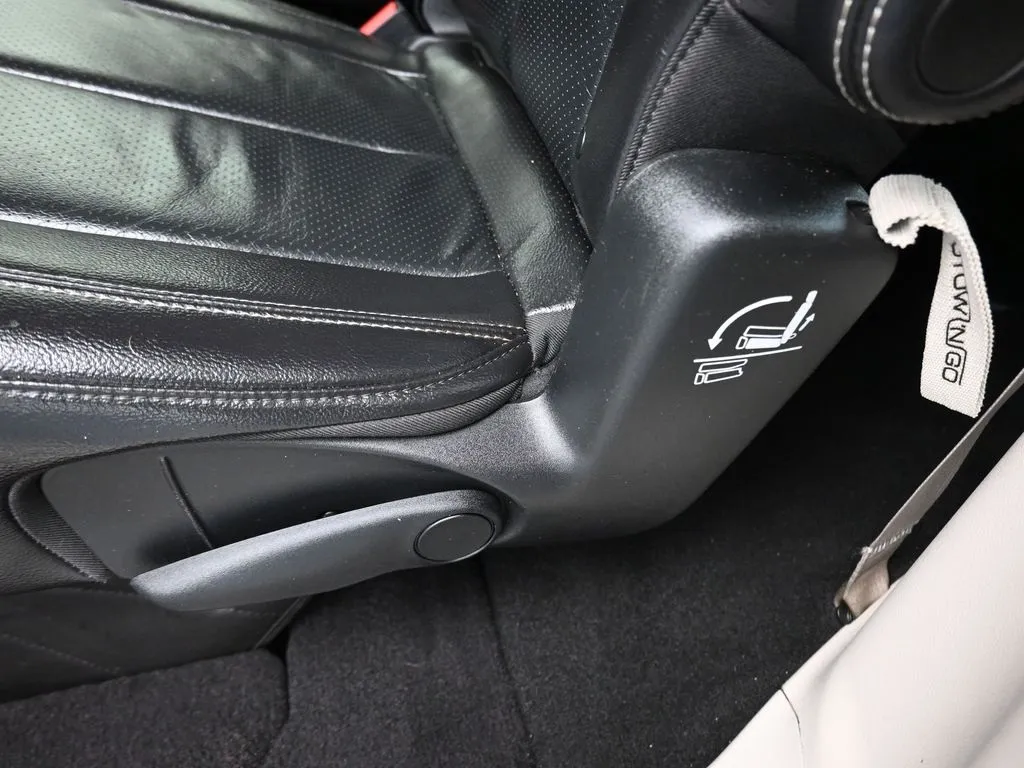 2022 Chrysler Pacifica Touring L photo 10