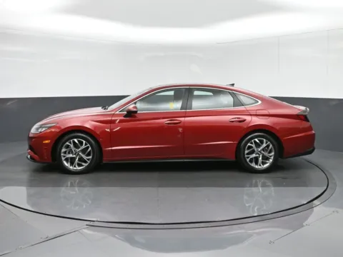 More photos of 2023 Hyundai Sonata SEL at Sullivan Auto Trading Fredericksburg, VA