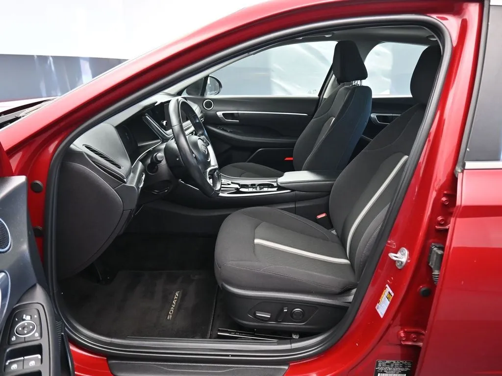 2023 Hyundai Sonata SEL photo 23