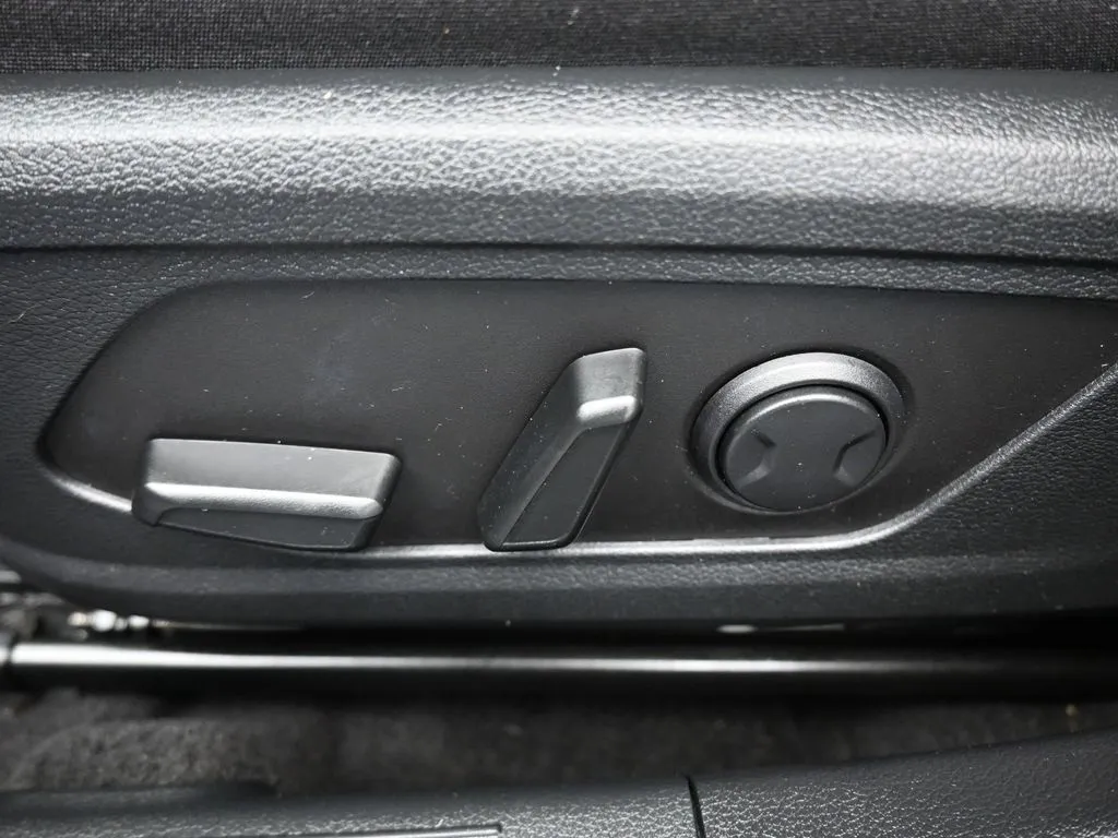 2023 Hyundai Sonata SEL photo 43