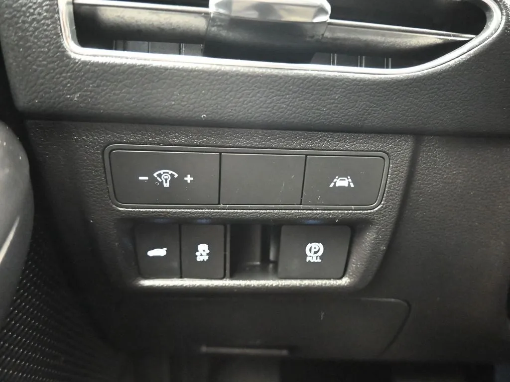 2023 Hyundai Sonata SEL photo 10