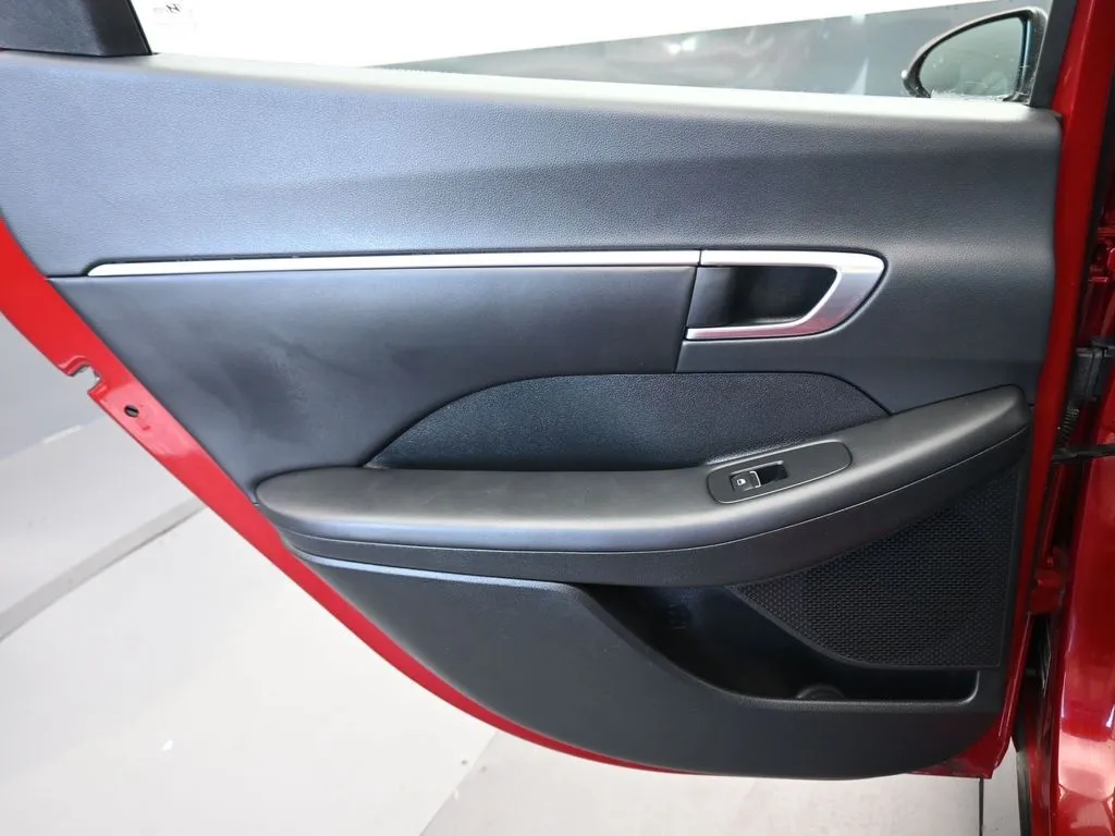 2023 Hyundai Sonata SEL photo 11