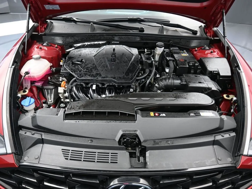 2023 Hyundai Sonata SEL photo 16