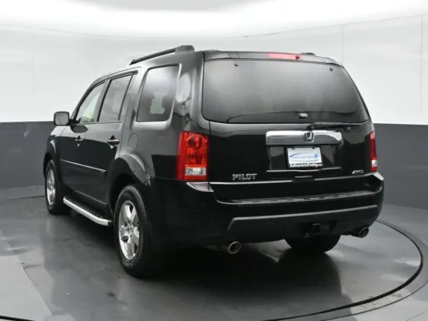 More photos of 2011 Honda Pilot EX-L at Sullivan Auto Trading Fredericksburg, VA