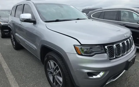 Photos of 2018 Jeep Grand Cherokee Limited for sale in Fredericksburg, VA at Sullivan Auto Trading Fredericksburg