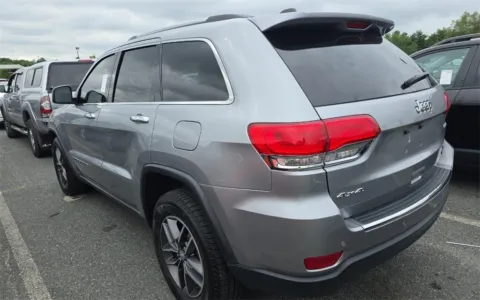 More photos of 2018 Jeep Grand Cherokee Limited at Sullivan Auto Trading Fredericksburg, VA