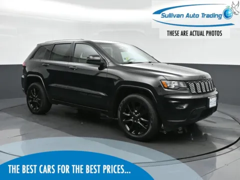 Black 2017 Jeep Grand Cherokee Altitude for sale in Fredericksburg, VA