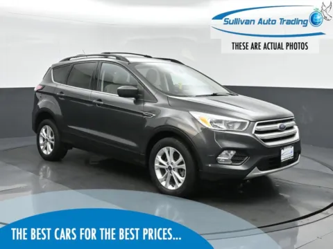 Gray 2018 Ford Escape SE for sale in Fredericksburg, VA