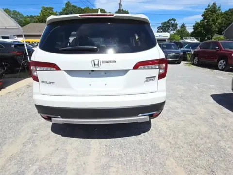 Another view of 2022 Honda Pilot Touring for sale in Fredericksburg, VA at Sullivan Auto Trading Fredericksburg