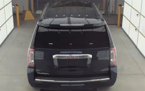 More photos of 2018 GMC Yukon Denali at Sullivan Auto Trading Fredericksburg, VA