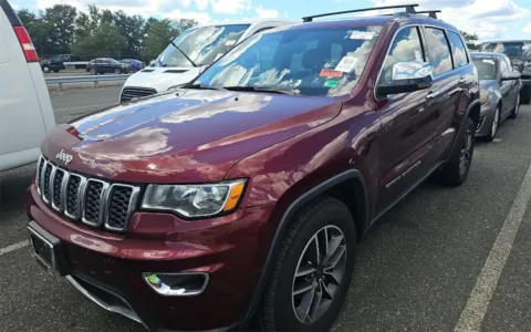 More photos of 2019 Jeep Grand Cherokee Limited at Sullivan Auto Trading Fredericksburg, VA