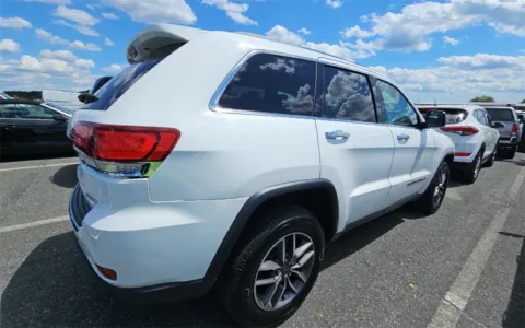 Another view of 2020 Jeep Grand Cherokee Limited for sale in Fredericksburg, VA at Sullivan Auto Trading Fredericksburg